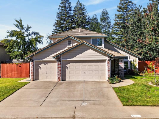 9510 ROYSTON WAY, ELK GROVE, CA 95758 - Image ca2cb5f5da9148a2ad2a2108219c5e1c/3598751585