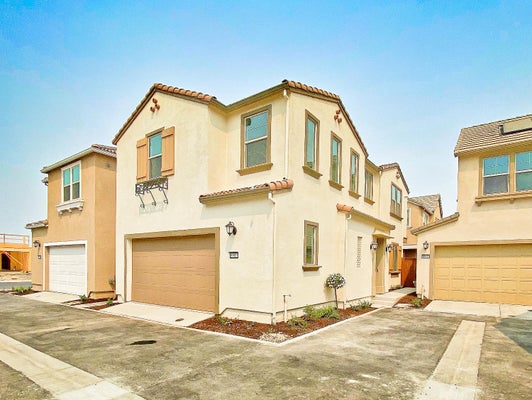 10515 TENOR WAY, ELK GROVE, CA 95757 - Image ca2fd989137ce7ea2b7509ca1ea30c49/3887418316