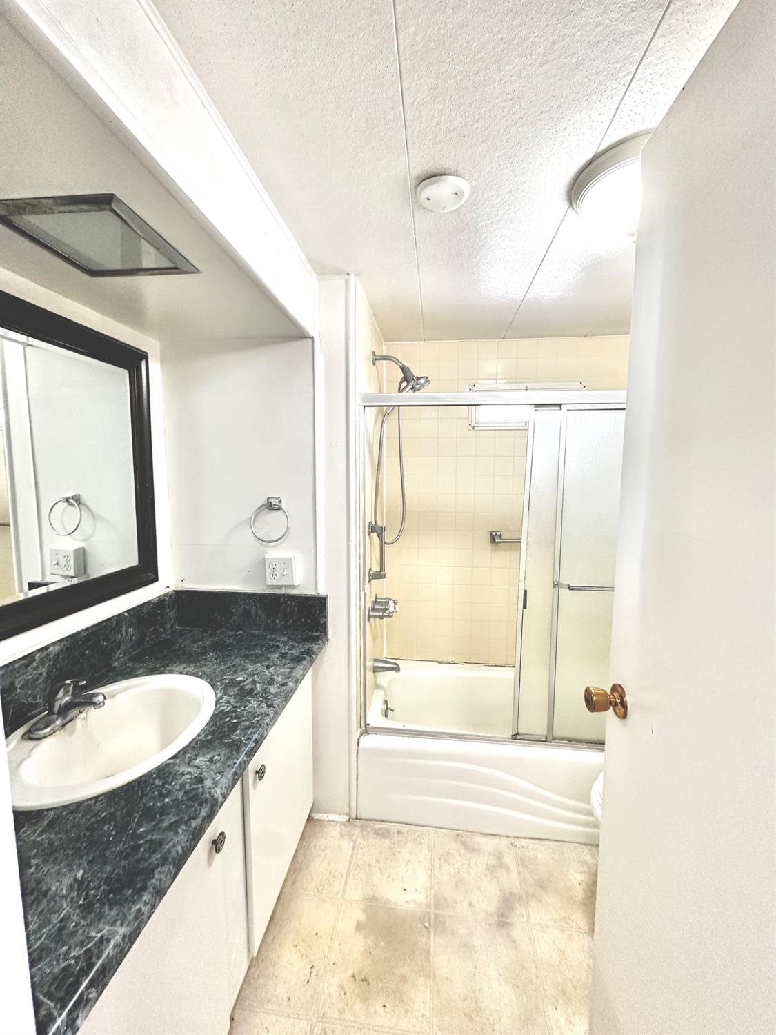 Sacramento, California 95841, United States, 1 Bedroom Bedrooms, ,1 BathroomBathrooms,Residential,Active,2200