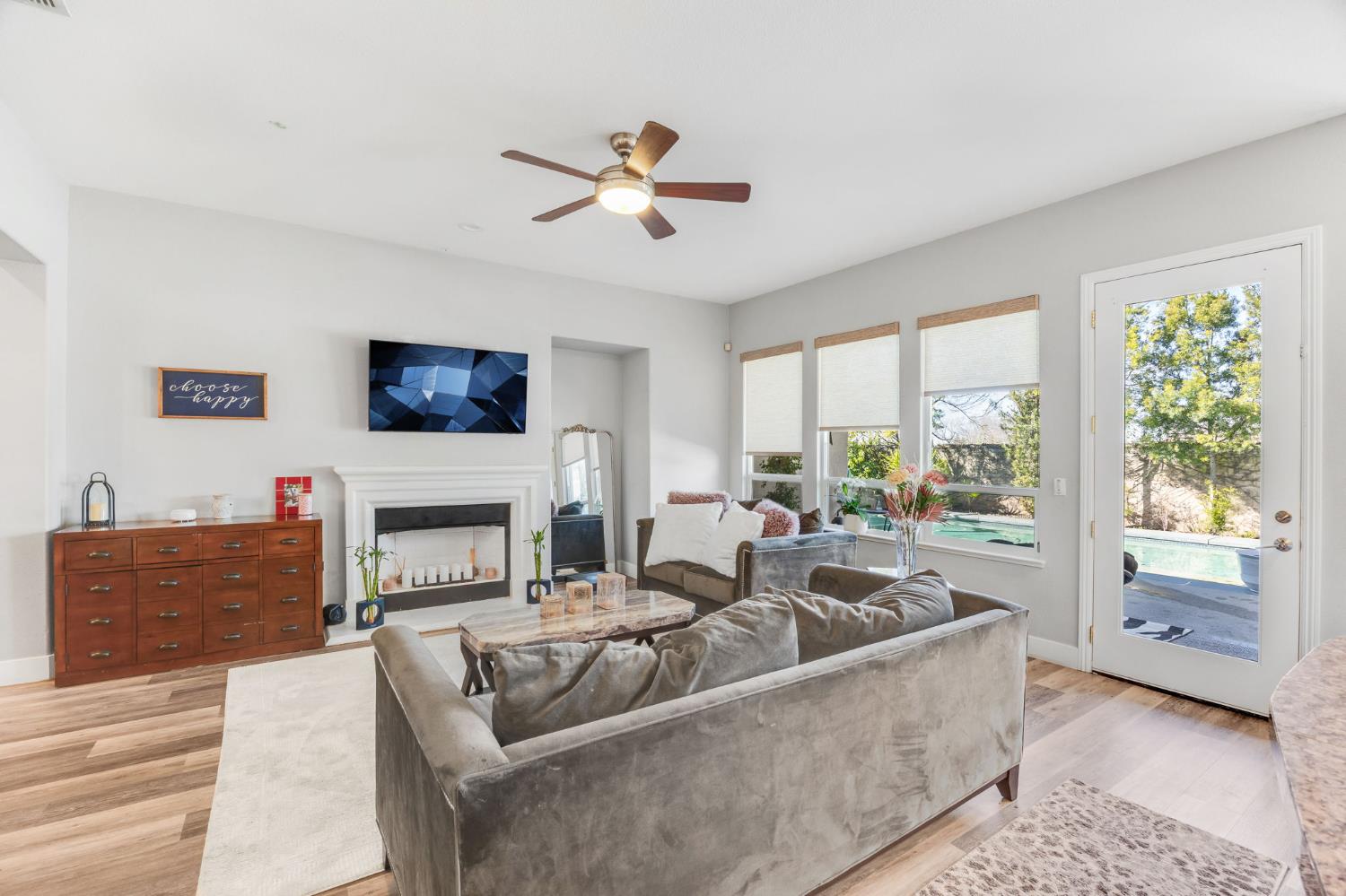 1408 Grey Owl Circle