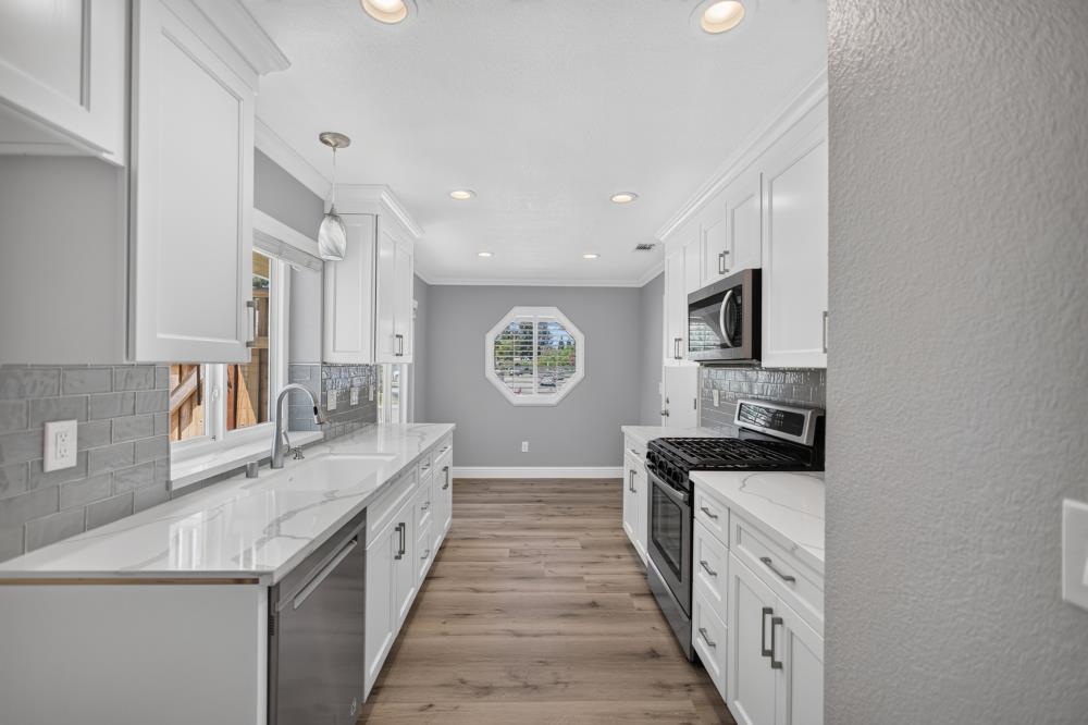 7485 Spicewood Drive