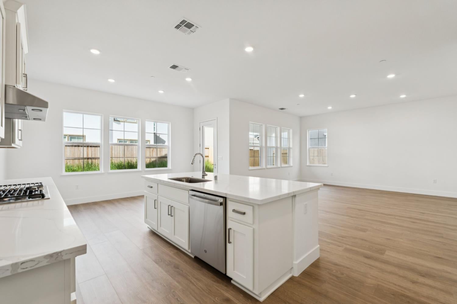 10298 Ayla Way
