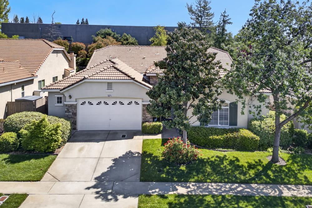 4637 Monte Mar Drive