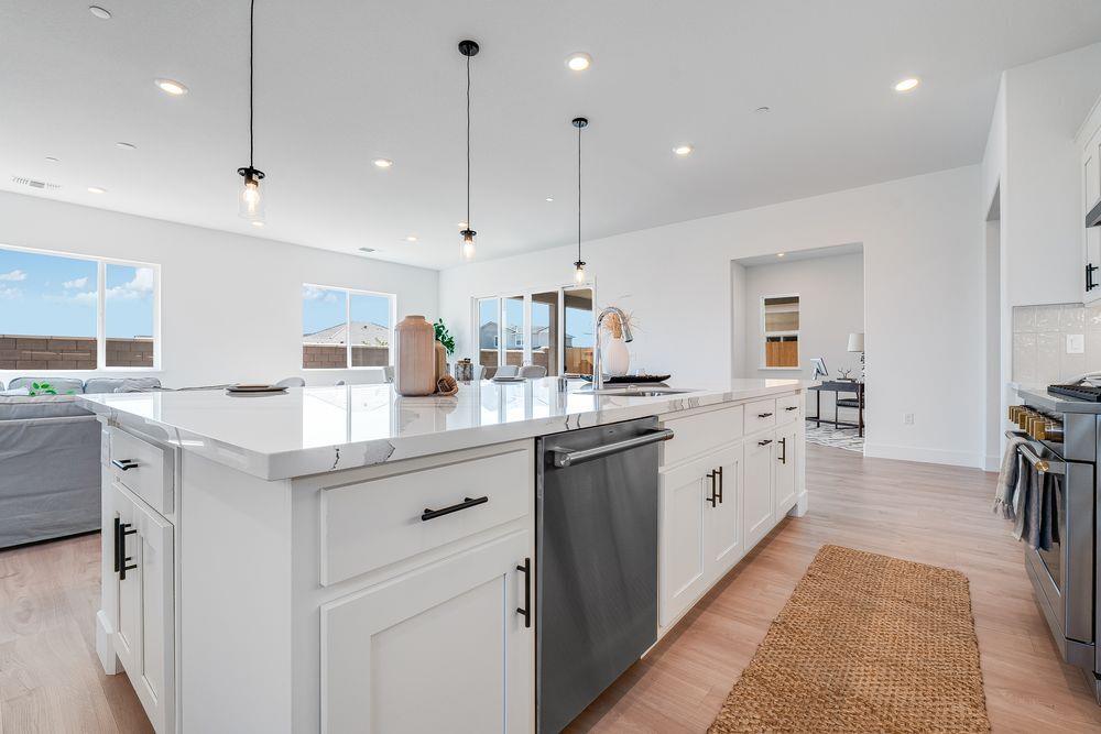 8536 Rino Way