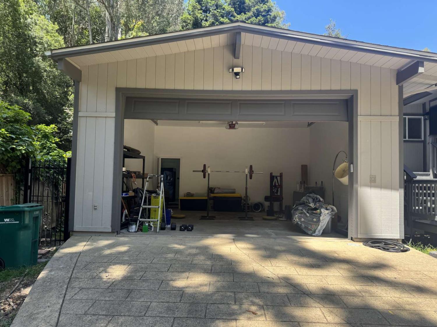 6727 Pinehaven Road