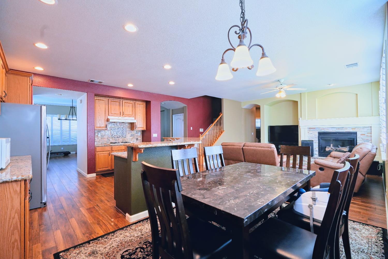 5432 Casa Grande Avenue