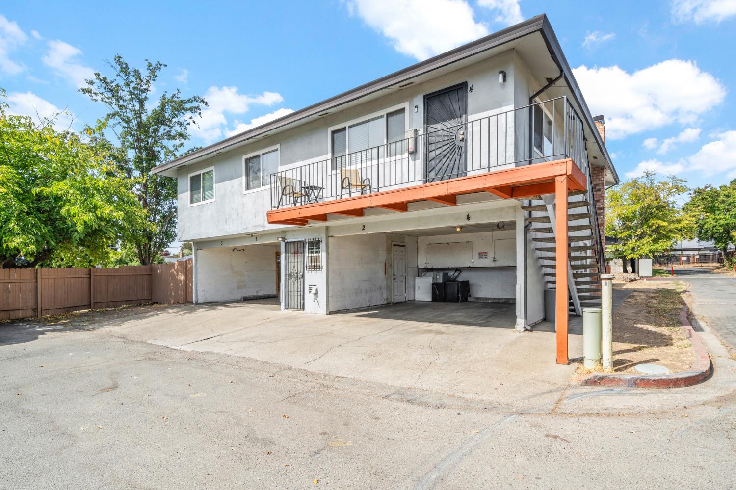 5593 Keoncrest Circle