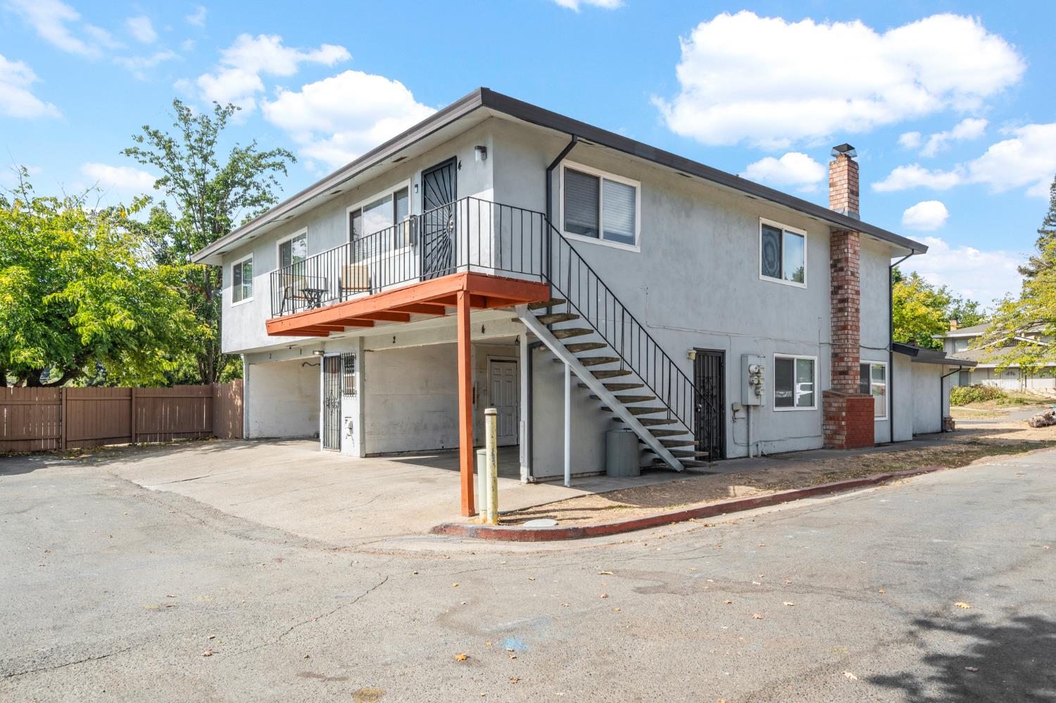 5593 Keoncrest Circle
