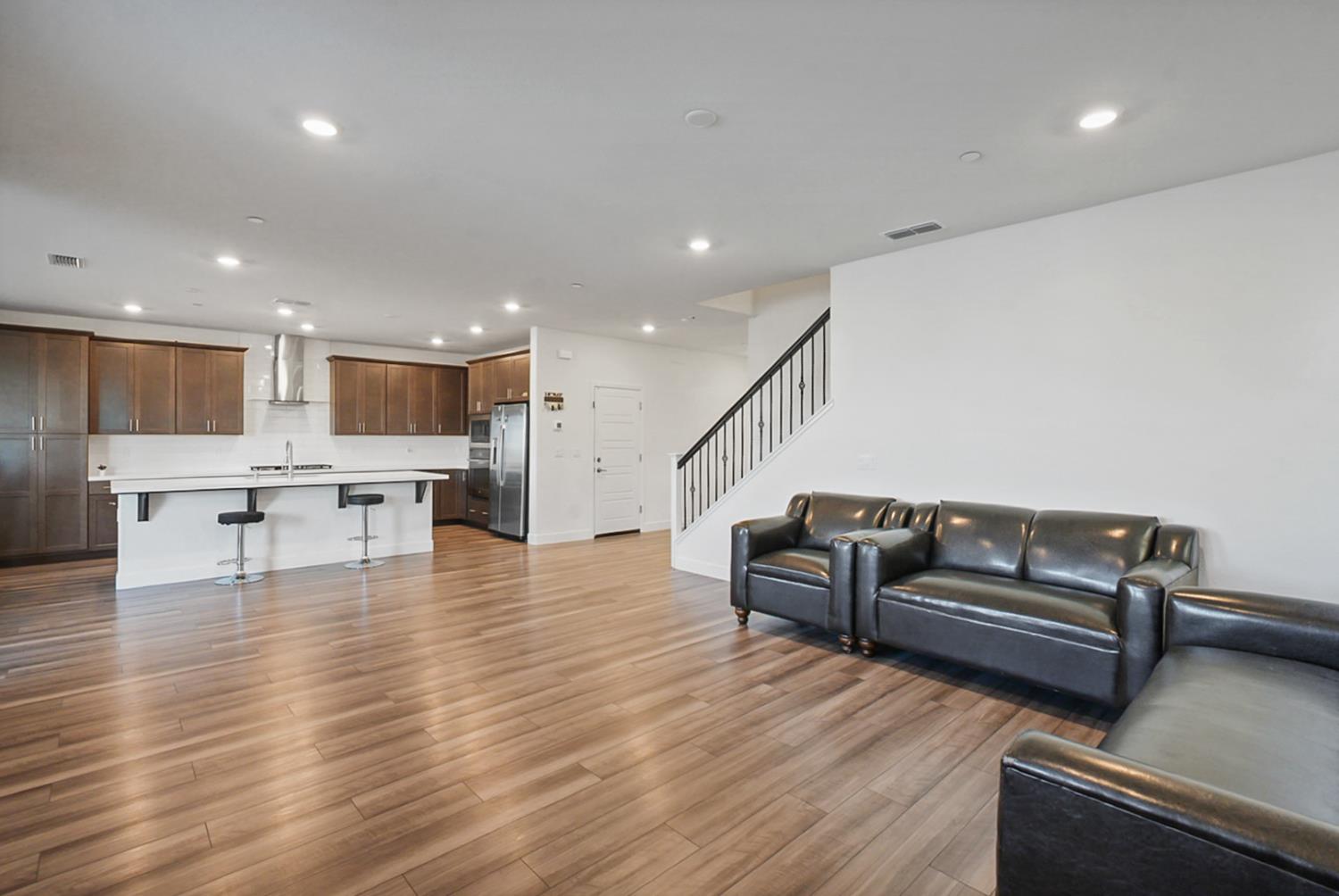 5743 Waterstone Street