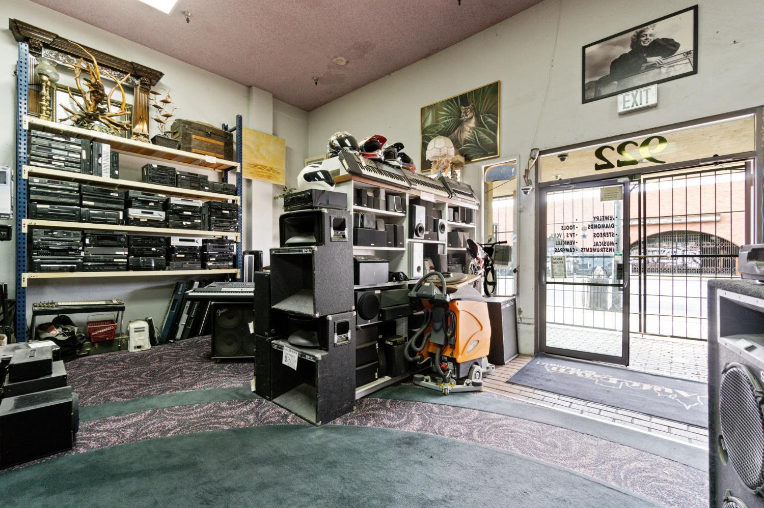 922 Van Ness Avenue