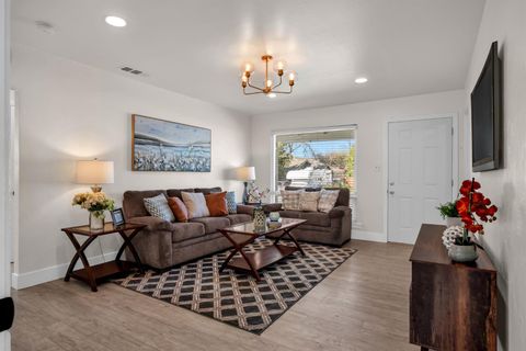 219 Needles Way Folsom CA 95630