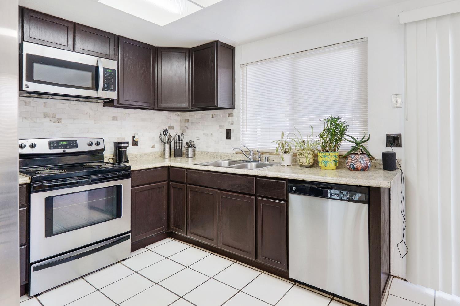 7570 Burgoyne Lane