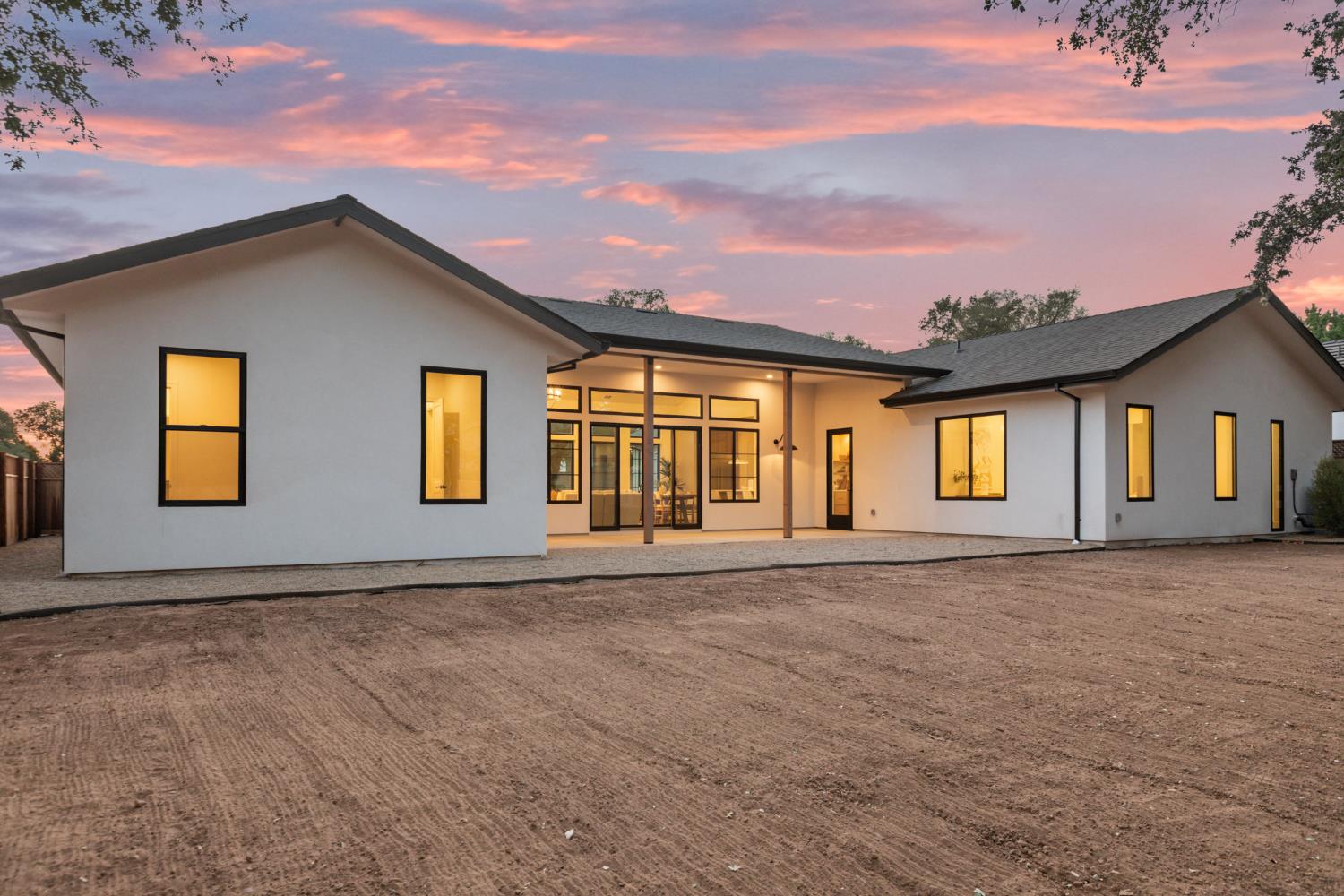 5556 Fetz Lane