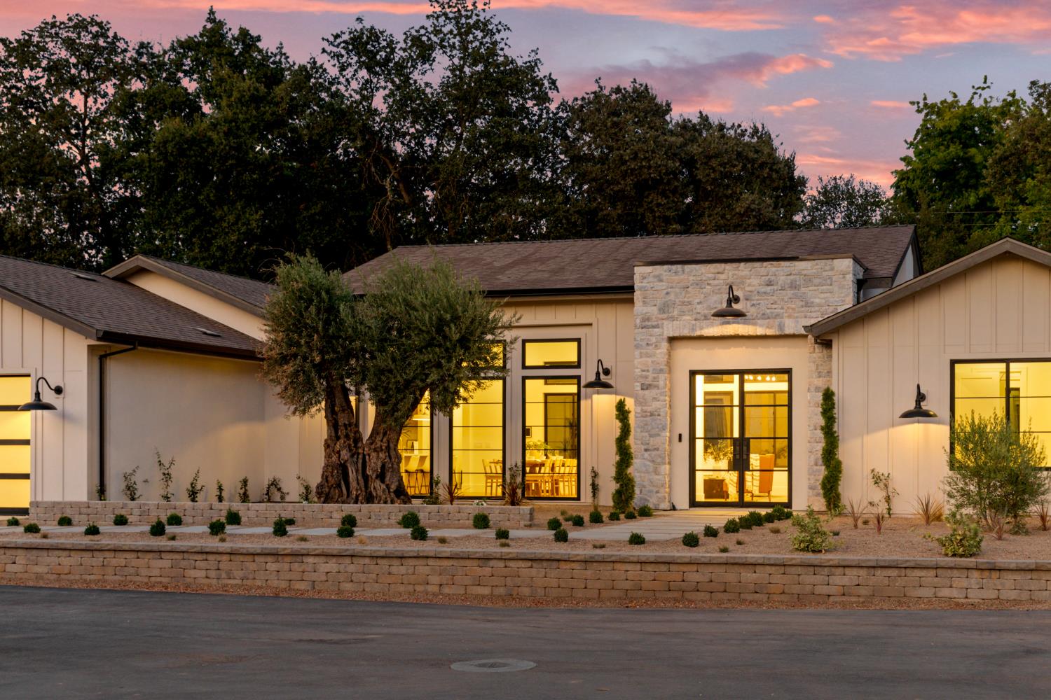 5556 Fetz Lane