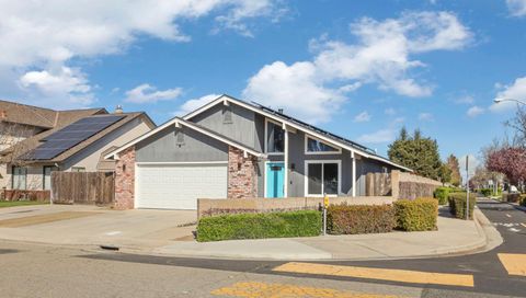 1601 Stanley Drive Ripon CA 95366