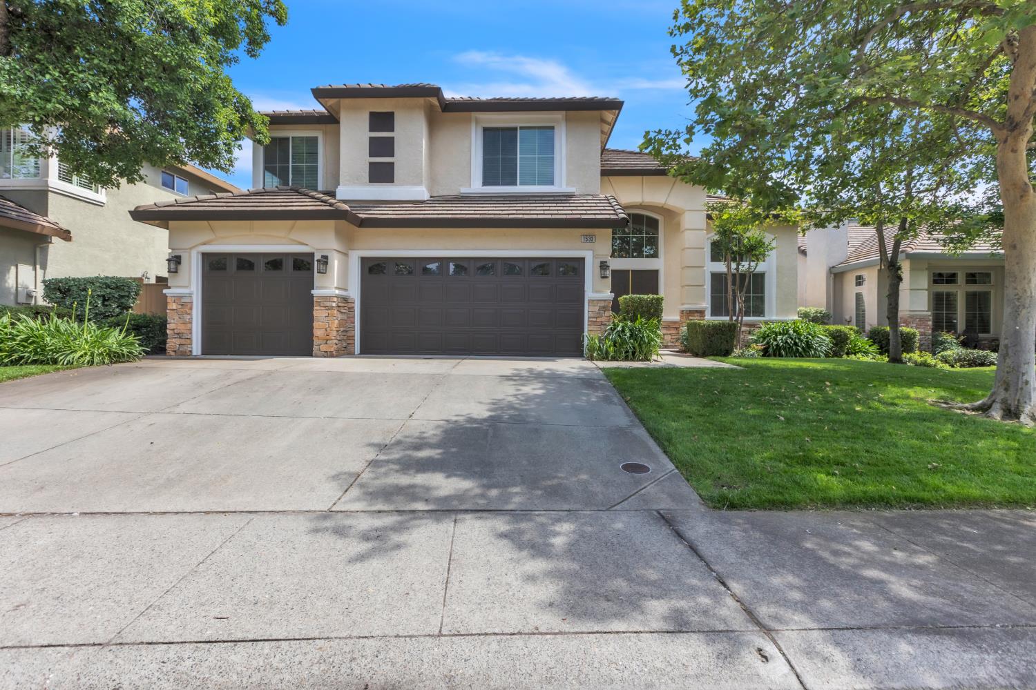 1533 Settlers Court