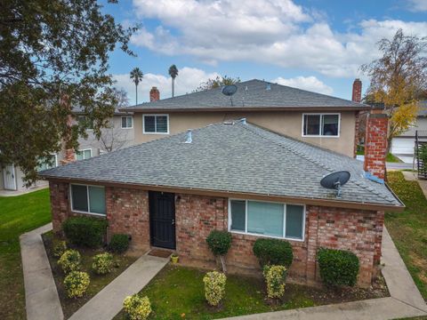 4145 Apostolo Circle Sacramento CA 95824