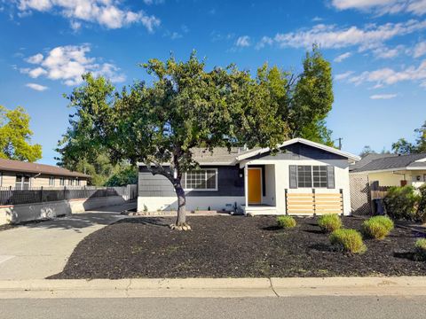 3316 Barcon Way Sacramento CA 95838