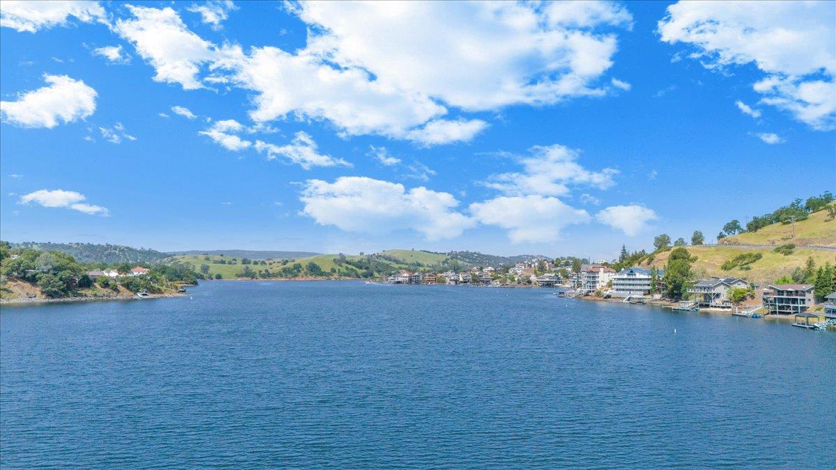 1012 Poker Flat Road