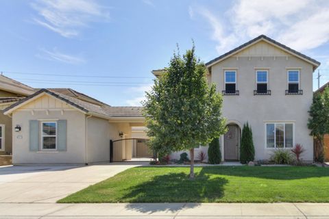 8612 Vizela Way Elk Grove CA 95757