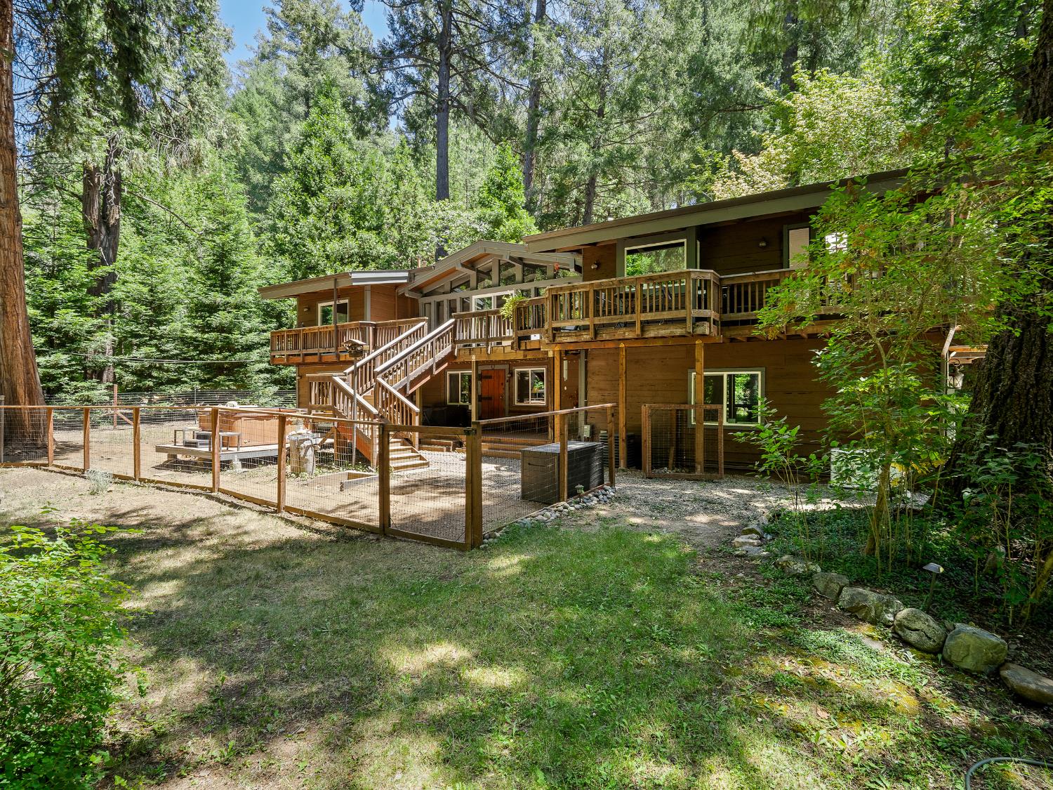 5011 Clear Creek Road