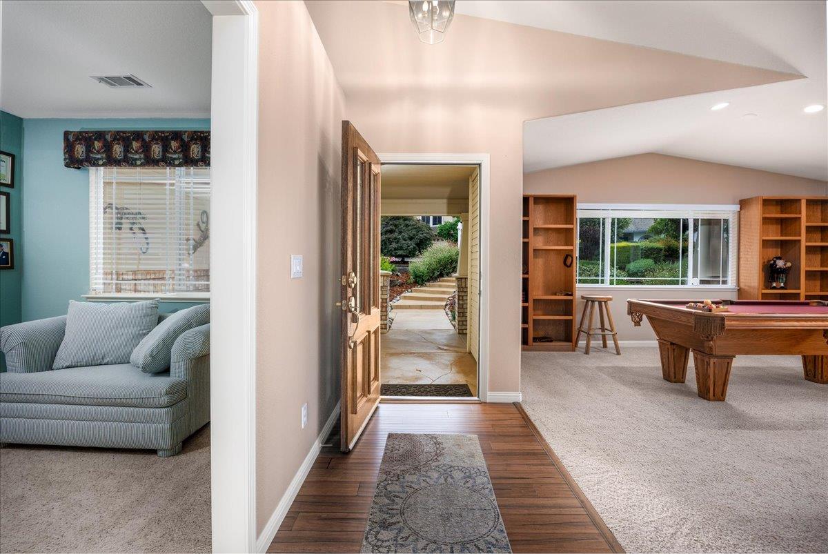 3417 Thornhill Drive
