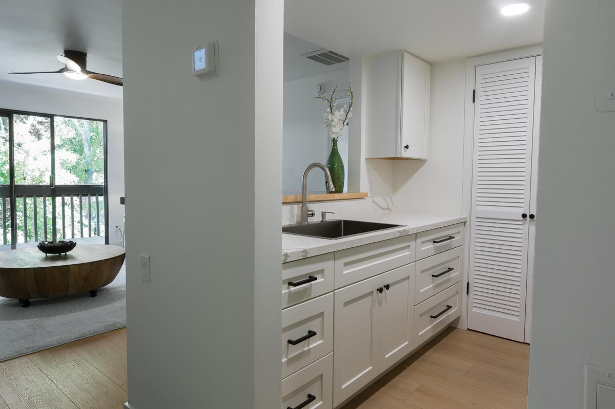 935 Fulton Avenue 500