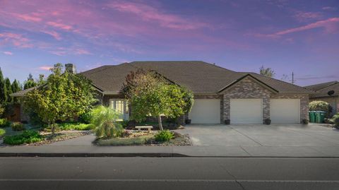 2432 W Vine Street Lodi CA 95242