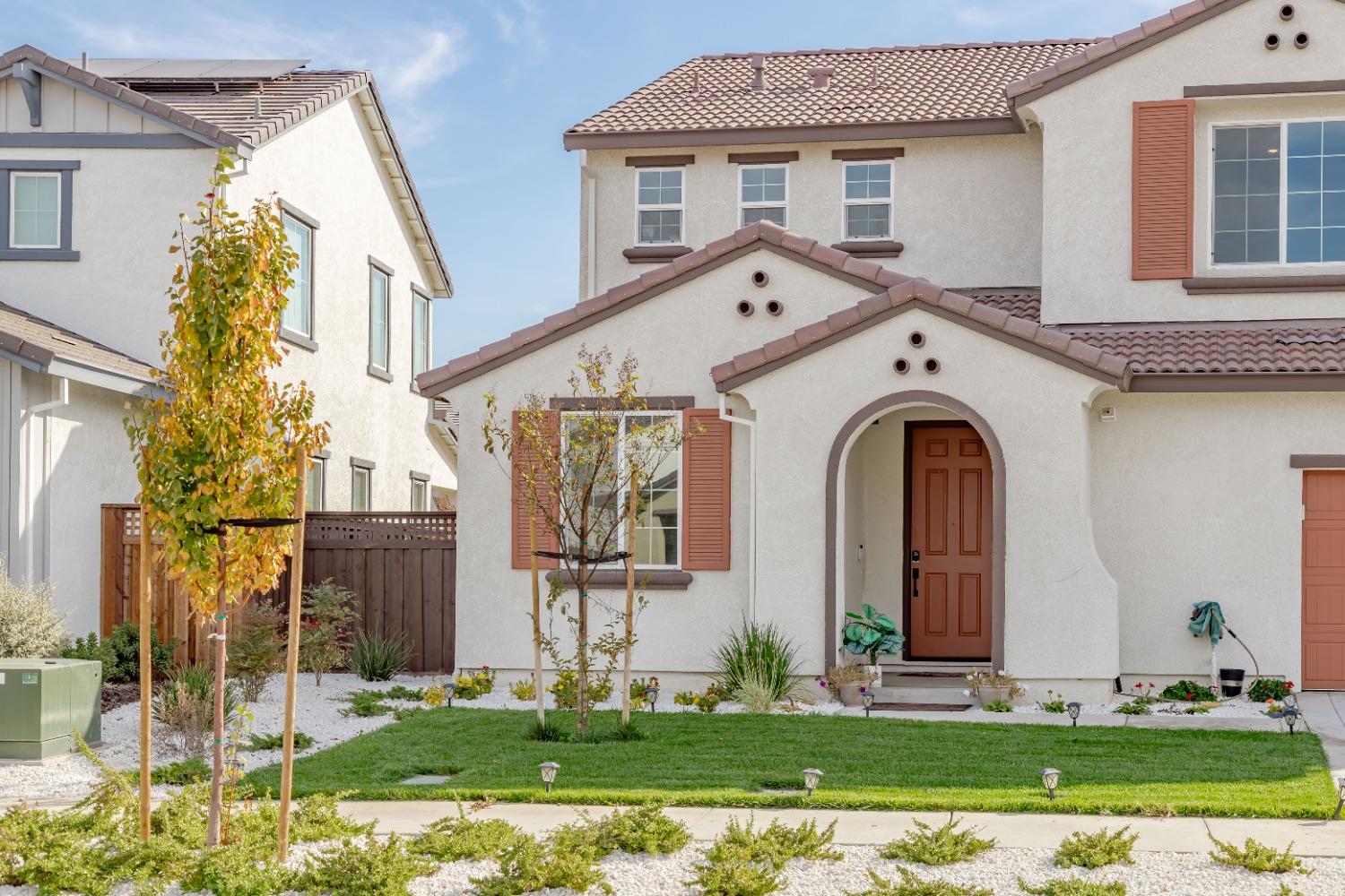 15768 Thurston Court