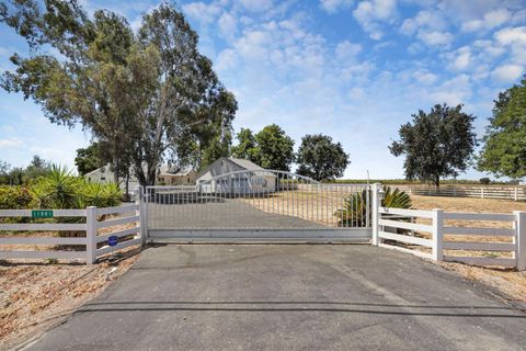 11881 N Alpine Road Lodi CA 95240