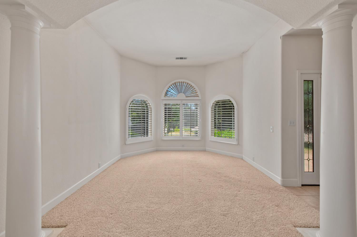 2901 Thrasher Court