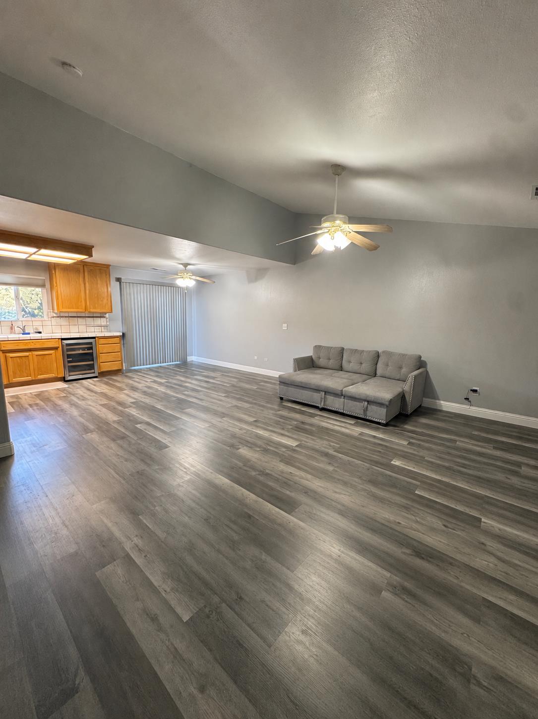2433 S Highway 26