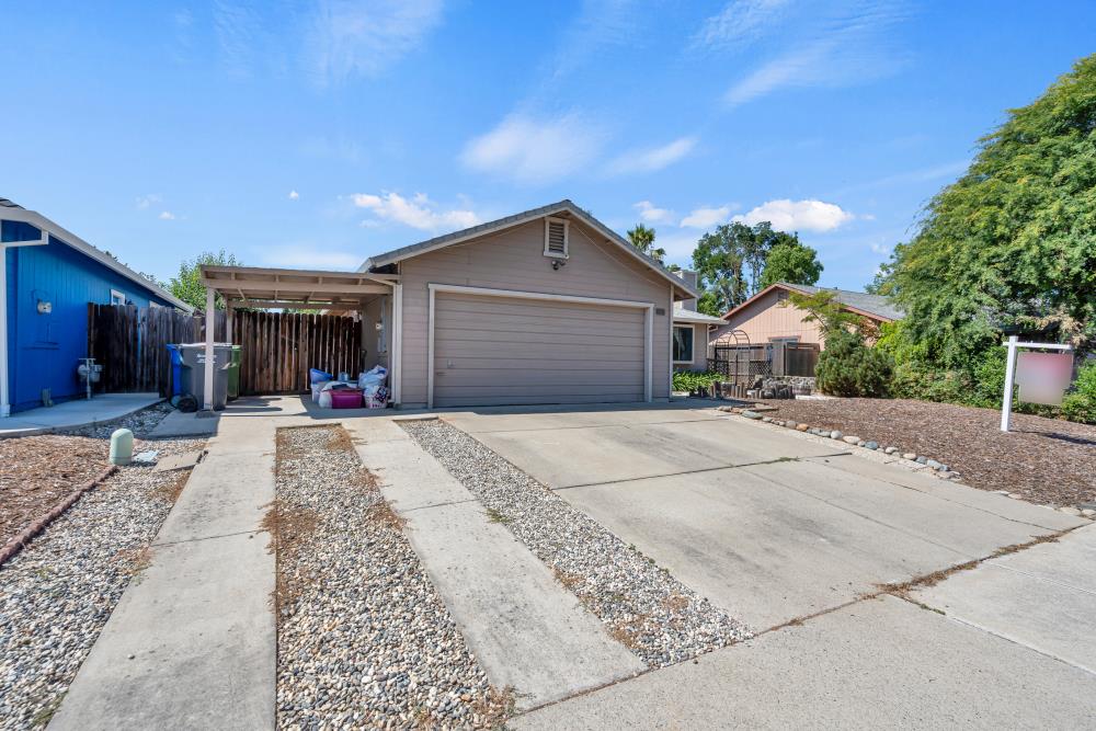 180 Saddle Court