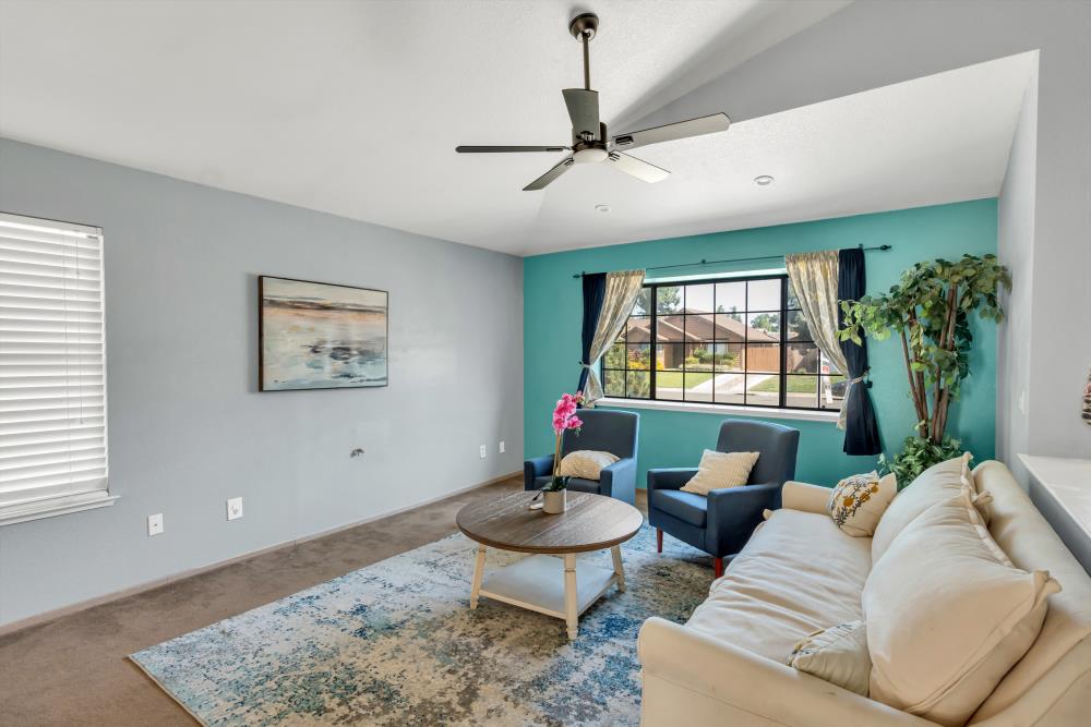 180 Saddle Court