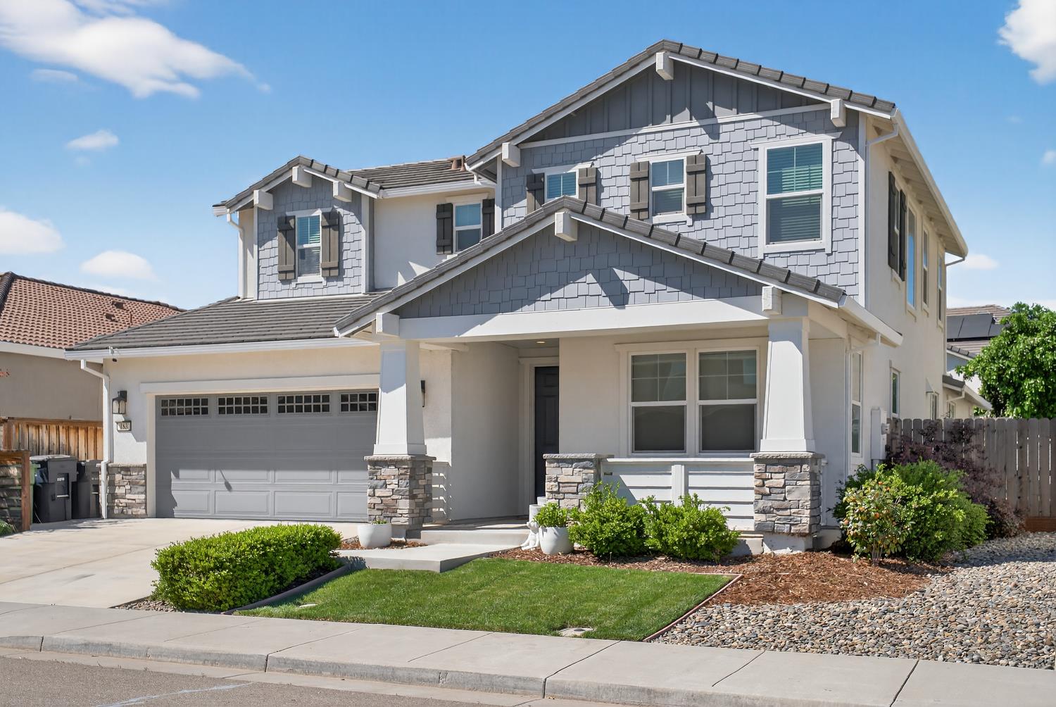 183 Michael Cox Lane