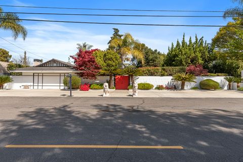 1109 Country Club Drive Modesto CA 95356