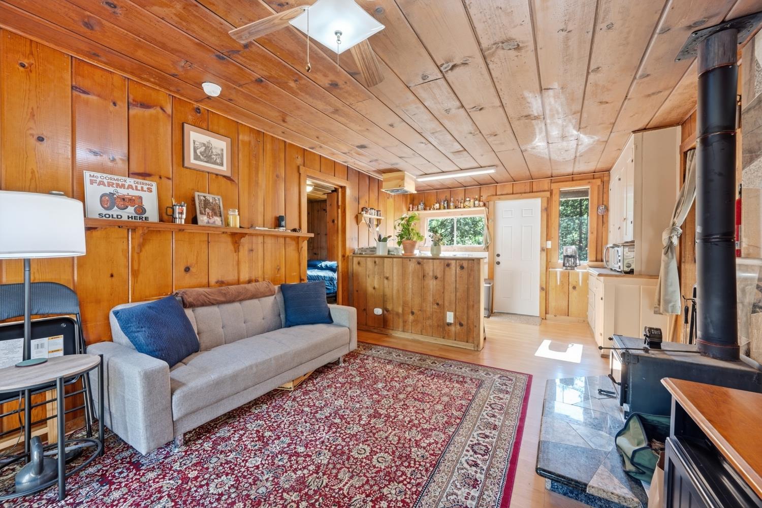 22987 N Tuolumne Road