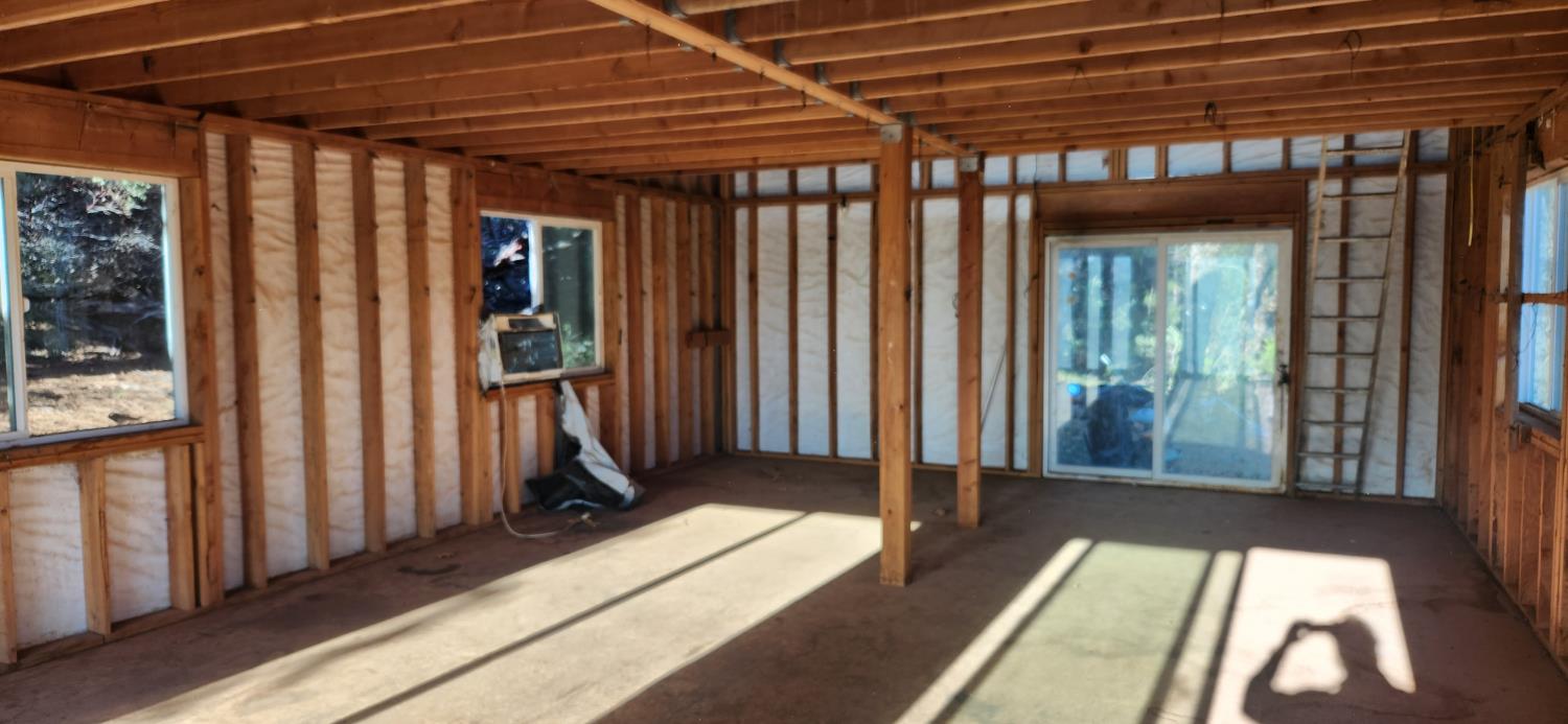 18645 Blue Ridge Rd.