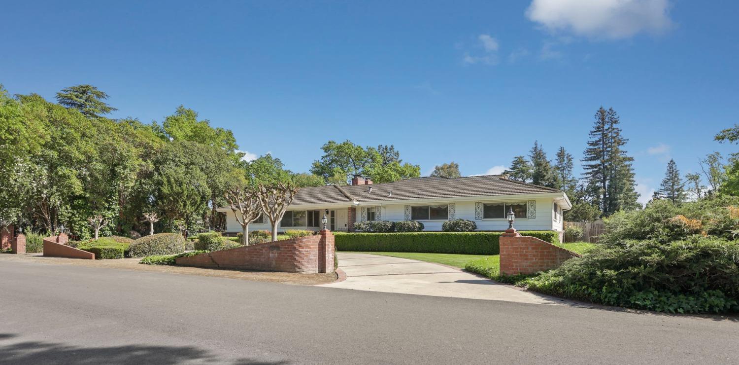 5342 Harwood Lane