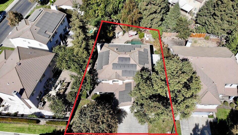 6582 Brook Hollow Circle