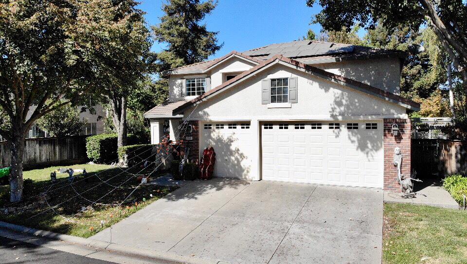 6582 Brook Hollow Circle