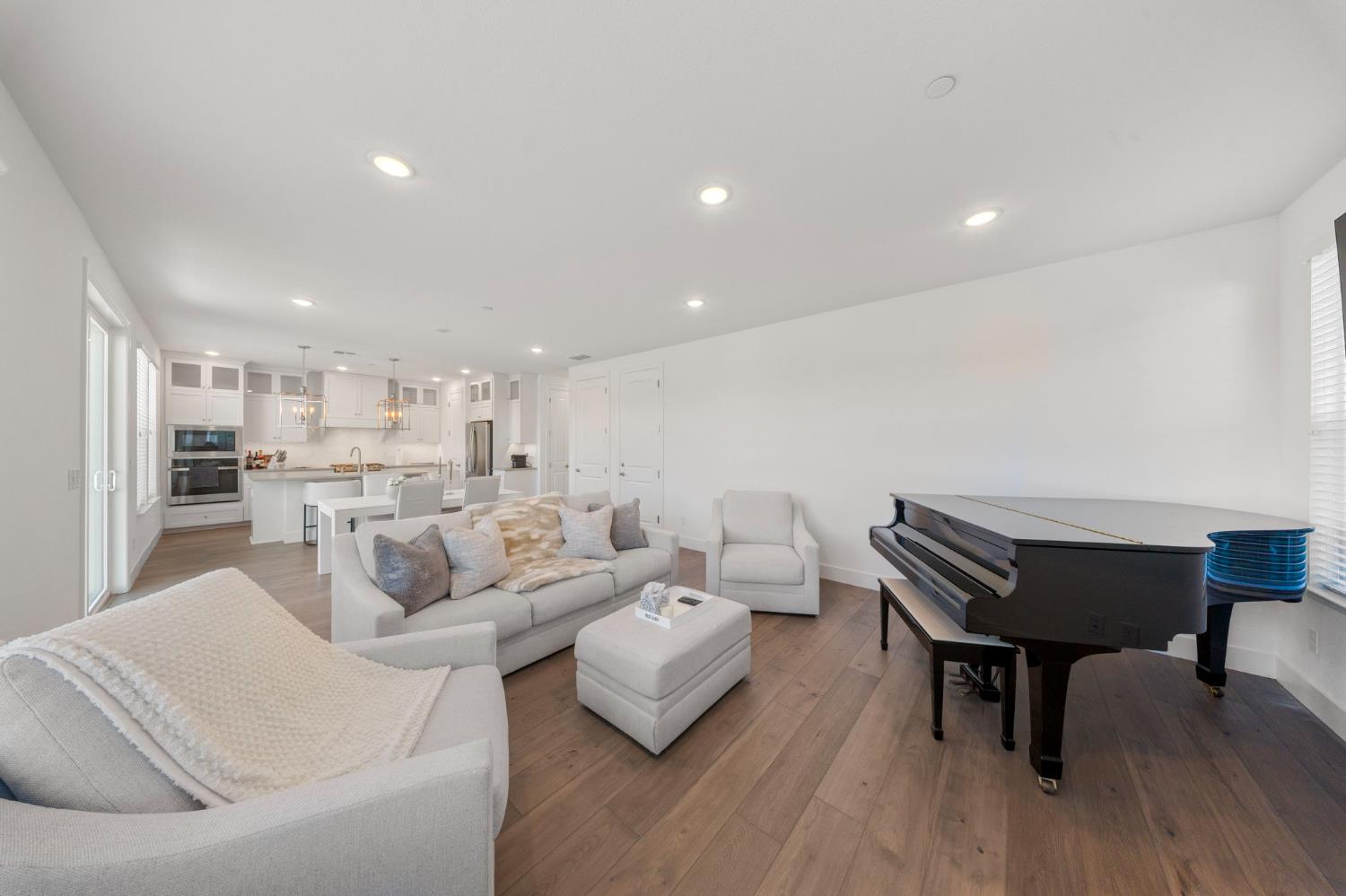 1946 Carmel Ranch Circle