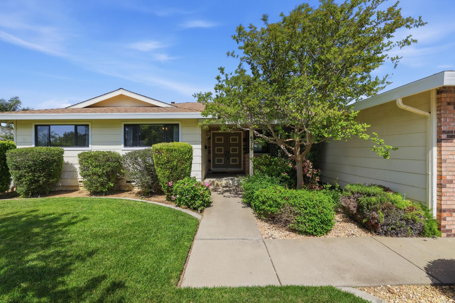 6319 Saint James Drive