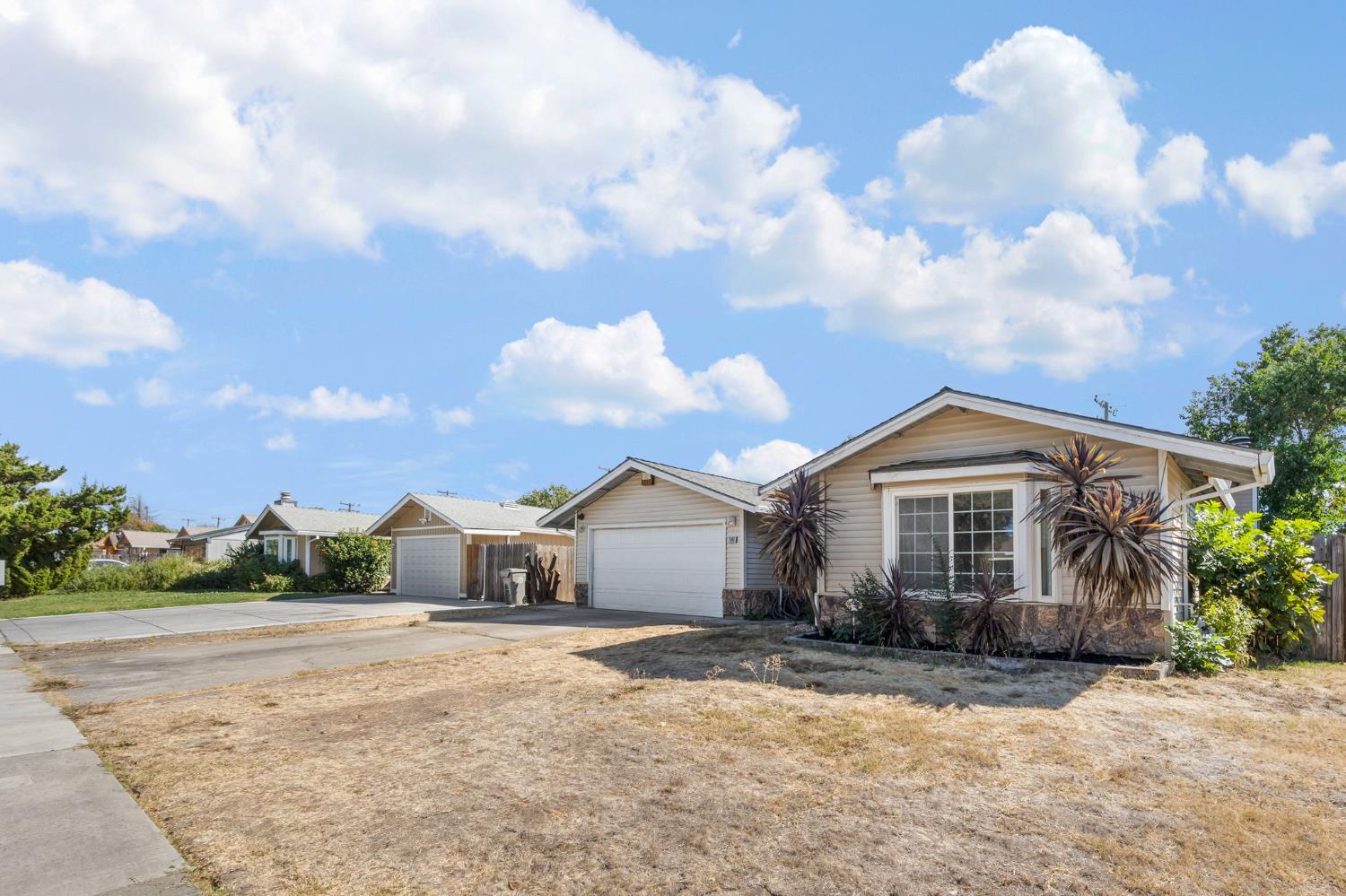 7890 Tierra Glen Way