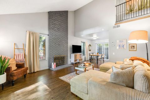 2331 F Street Sacramento CA 95816