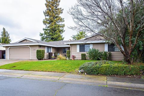 1695 Tamarack Drive Yuba City CA 95991