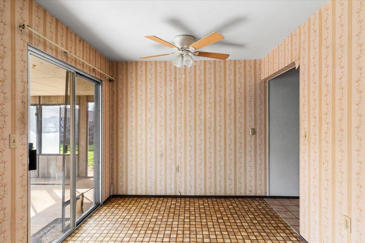 Los Banos, California 93635, United States, 2 Bedrooms Bedrooms, ,2 BathroomsBathrooms,Residential,Pending,4995