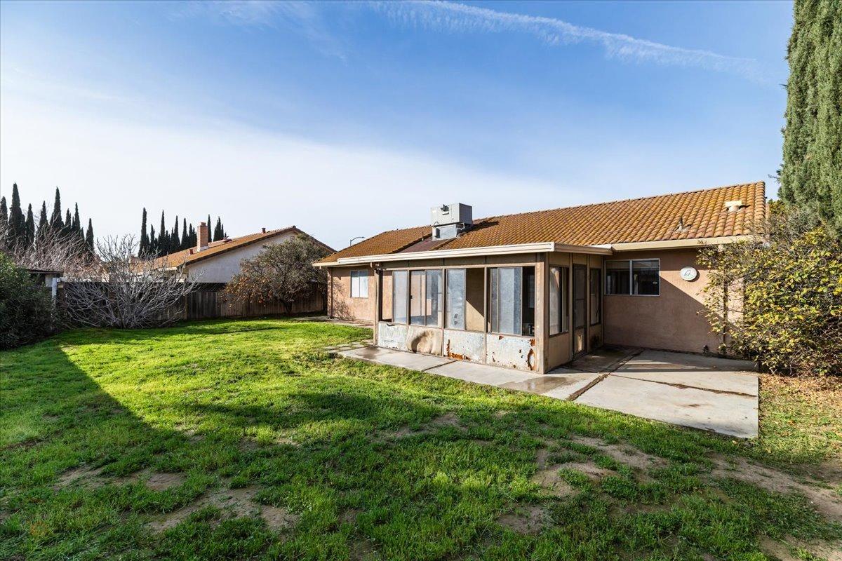 Los Banos, California 93635, United States, 2 Bedrooms Bedrooms, ,2 BathroomsBathrooms,Residential,Pending,4995