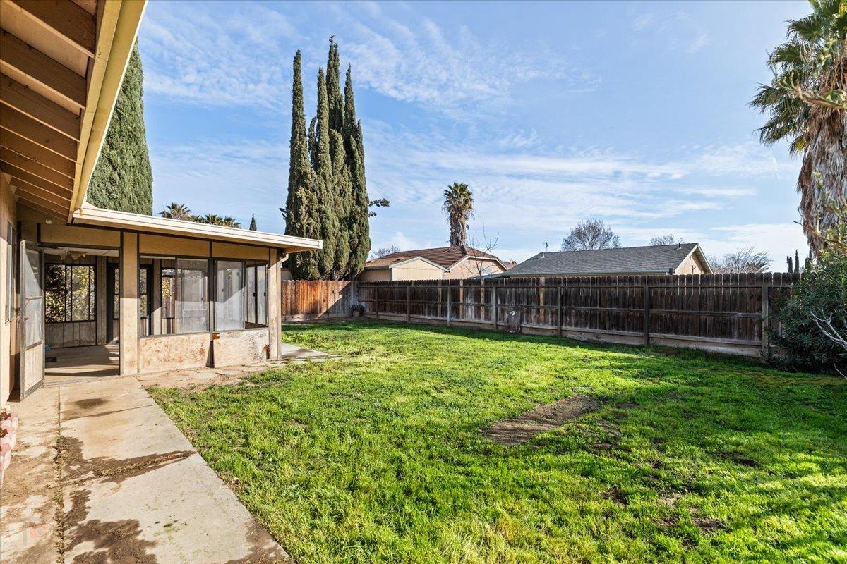 Los Banos, California 93635, United States, 2 Bedrooms Bedrooms, ,2 BathroomsBathrooms,Residential,Pending,4995