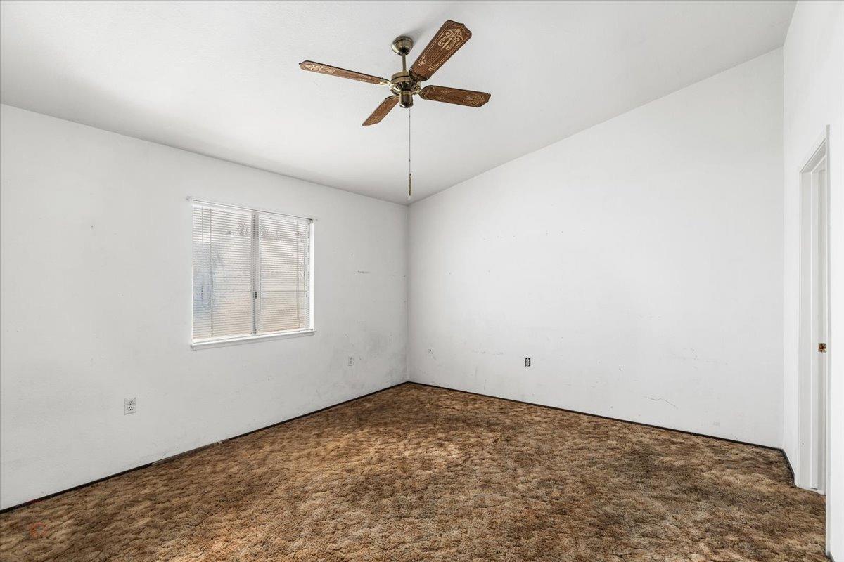 Los Banos, California 93635, United States, 2 Bedrooms Bedrooms, ,2 BathroomsBathrooms,Residential,Pending,4995